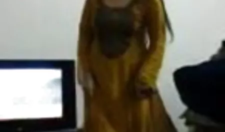 डेलिला ब्लू अपनी माँ के सेक्सी मूवी एचडी मूवी प्रेमी को चोदता है