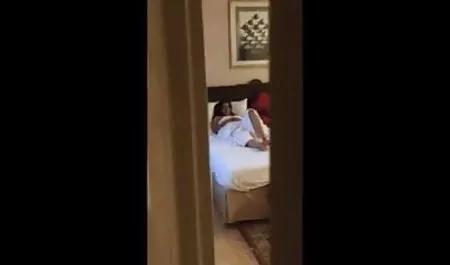 समुद्र तट पर प्यारी Ashlynn सेक्स हिंदी फुल मूवी ब्रुक बेकार है