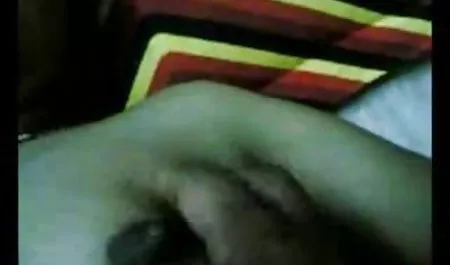 हम अपने फुल सेक्स हिंदी मूवी जूते उतार कर सो गए