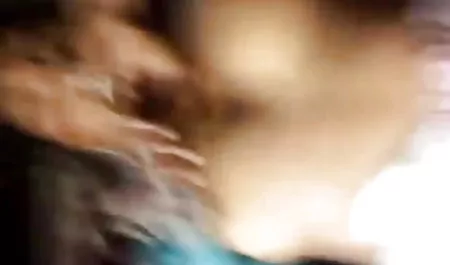 ब्रुनेट्स ने एक दूसरे को जोर से हिंदी वीडियो सेक्सी मूवी फिल्म चाटा