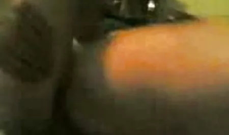 सुडौल महिला एक हिंदी सेक्स मूवीस मांसल आदमी से अच्छा सेक्स करती है