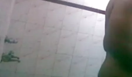 मैंने सेक्स फिल्म मूवी एक कामुक वेश्या की चुदाई की और शुक्राणु से भर दिया