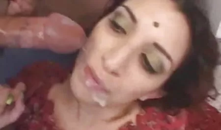 मैरिटल बेडरूम में यादें सनी लियोन सेक्सी मूवी हिंदी