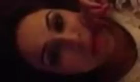 गुदा में गुदा और चेहरे न्यू हिंदी सेक्सी मूवी पर सह शॉट गड़बड़