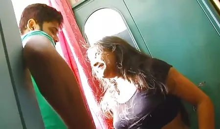 तीन फुल हद सेक्सी मूवी सुंदरियों का मनोरंजन