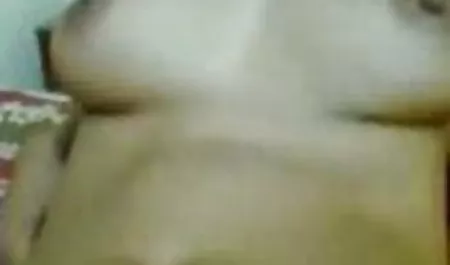 गोरा Ashlynn Brooke खुद हिंदी फुल सेक्सी मूवी को संतुष्ट कर रहा है