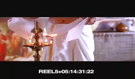 प्रेमिका ने सोफे हिंदी वीडियो सेक्सी मूवी पर चुदाई की