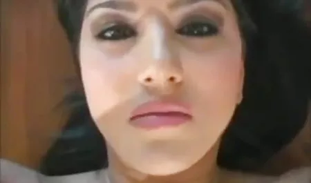 कूल नौकरानी सेक्सी पिक्चर हिंदी वीडियो मूवी - क्रश