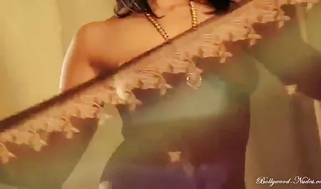 दो युवा समलैंगिकों को एक एचडी सेक्सी मूवी हिंदी में संभोग सुख मिलता है