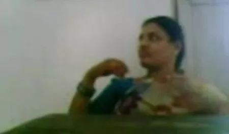 अवा एडम्स और ईवा नोट्टी सनी लियोन सेक्सी मूवी हिंदी एक सदस्य को साझा करते हैं