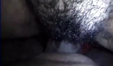 एशियाई किशोर वयस्क खिलौने हिंदी सेक्स हॉट मूवी में लिप्त हैं