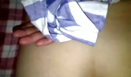 गोरा सेक्सी मूवी हिंदी सेक्सी मूवी एक मशरूम चूसता है