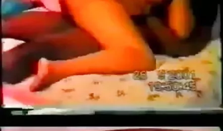 सनबाथ किया और पैसा मूवी सेक्सी हिंदी में वीडियो मिल गया