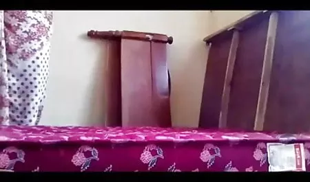 सेक्सी रेडहेड माँ उसकी clit एचडी सेक्सी मूवी हिंदी में छूत