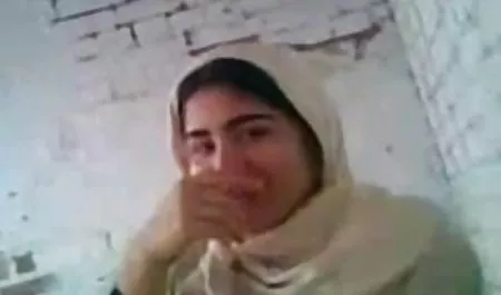 तीन लोग और एक हिंदी सेक्सी एचडी मूवी वीडियो युवा एशियाई फूहड़