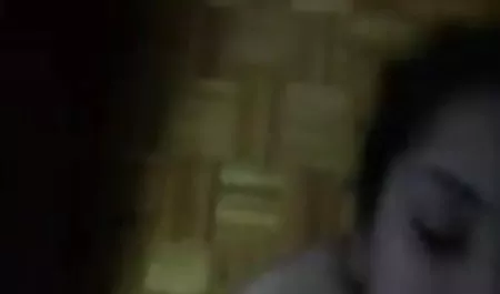 सेक्सी कर्स्टन हस्तमैथुन के साथ सेक्सी हिंदी मूवी सेक्सी एक ग्लास डिल्डो!