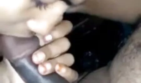 इसके छिद्रों की पड़ताल सेक्सी फिल्म हिंदी फुल एचडी करता है