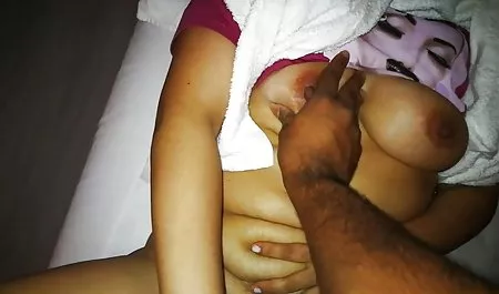 ऐसा सेक्सी मूवी मूवी हिंदी में लगता है कि वह सर्कस में जाएगी ...