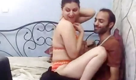 बारिश के साथ सेक्सी मूवी एचडी पारिवारिक सेक्स