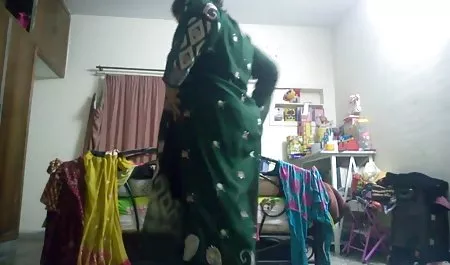 मैं एक साक्षात्कार के लिए आया था और एक ककड़ी के साथ हिंदी वीडियो सेक्सी फुल मूवी छंटनी की गई थी