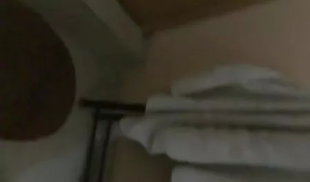 पोलिना ने खुद को एक सेक्सी मूवी हिंदी एचडी पुराना डिक पाया