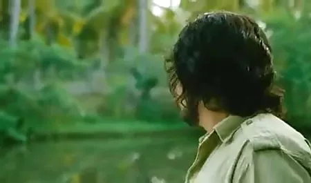 युवा फूहड़ हिंदी मूवी सेक्सी हिंदी मूवी एक पर्यटक पर बेकार है