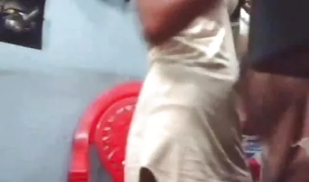 हनबी के हिंदी सेक्सी वीडियो फुल मूवी साथ कट्टर सेक्स