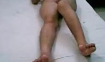 बड़े स्तन सेक्सी हिंदी मूवी में वाली लड़की कोई सवाल नहीं करती